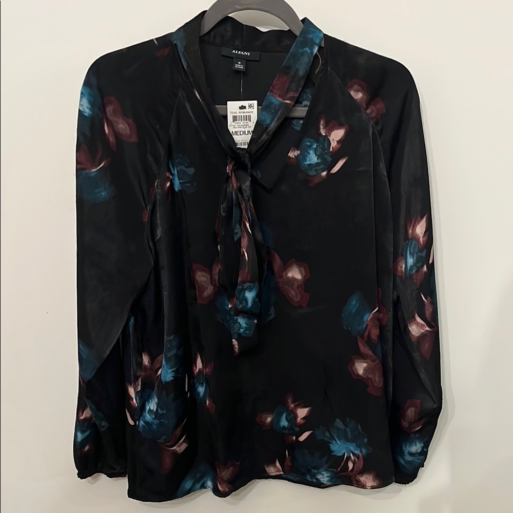 Alfani Black Floral Women's Top